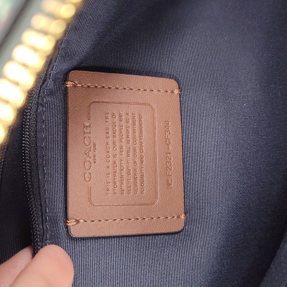 Coach Court Backpack With Matching Wristlet Wallet - Picture 15 of 17